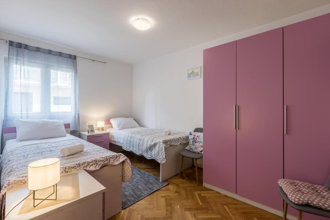Citrus Accommodation Kastela Exterior photo